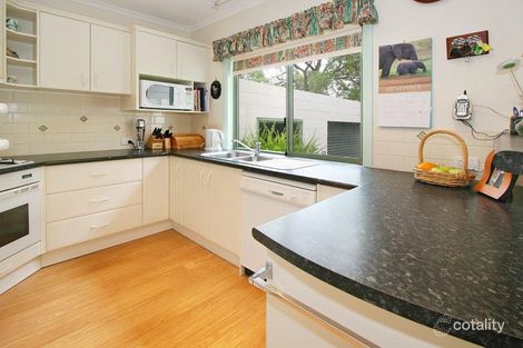 Property photo of 9 Ainslie Park Avenue Croydon VIC 3136