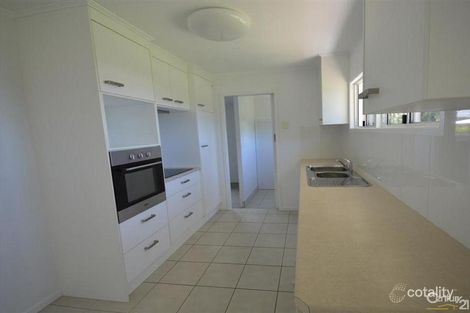 Property photo of 7 The Broadway Avoca QLD 4670