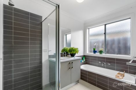 Property photo of 43 Glebe Drive Sale VIC 3850