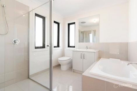Property photo of 1/106 Kanooka Grove Clayton VIC 3168