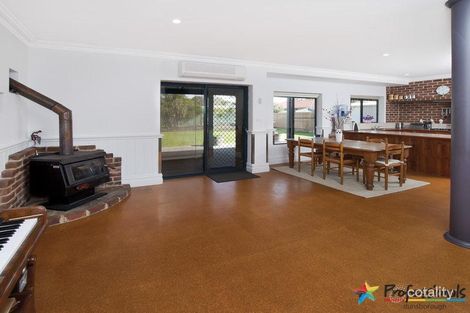 Property photo of 7 Windlemere Drive Dunsborough WA 6281