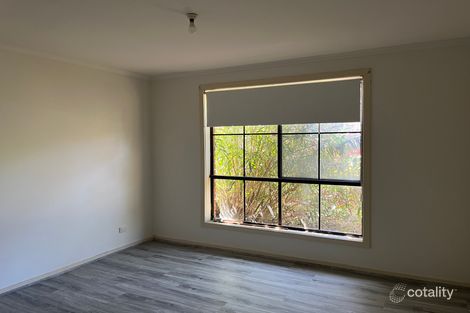 Property photo of 8 Wallara Road Werribee VIC 3030