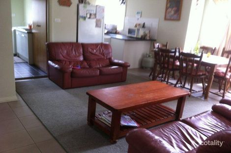 Property photo of 2 Rudd Place Doonside NSW 2767