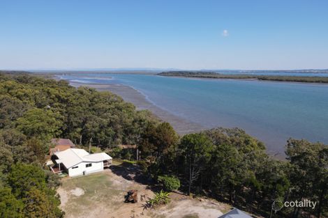 Property photo of 39 Coast Road Macleay Island QLD 4184