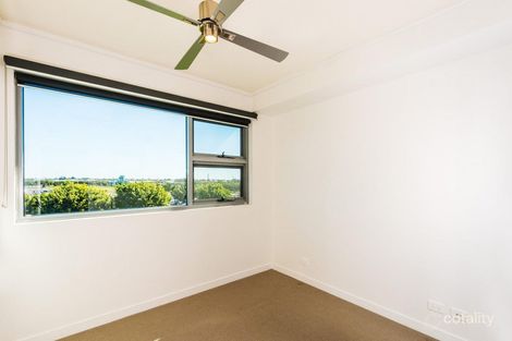 Property photo of 2406/118 Parkside Circuit Hamilton QLD 4007