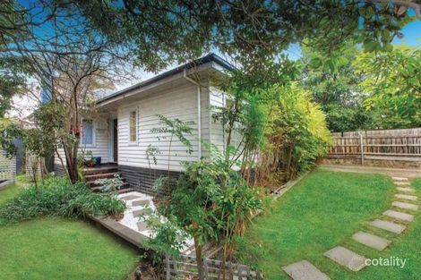 Property photo of 1/13 Allison Road Mont Albert North VIC 3129