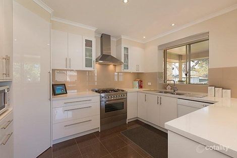 Property photo of 22 Matthews Road Bentleigh East VIC 3165