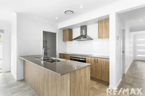 Property photo of 13 Yaringa Avenue Pialba QLD 4655