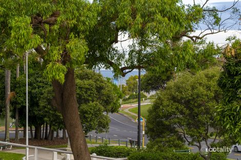 Property photo of 187 Carlton Terrace Manly QLD 4179