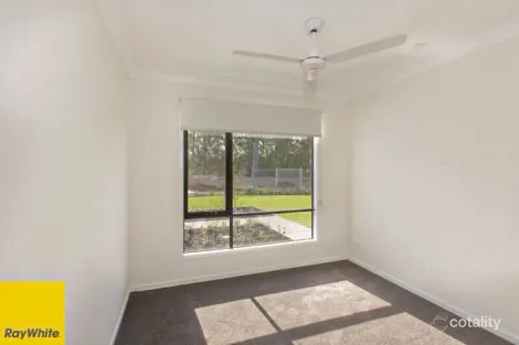 Property photo of 27 Sky Crescent Pimpama QLD 4209