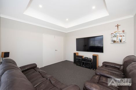 Property photo of 28 Hydrangea Road Treeby WA 6164