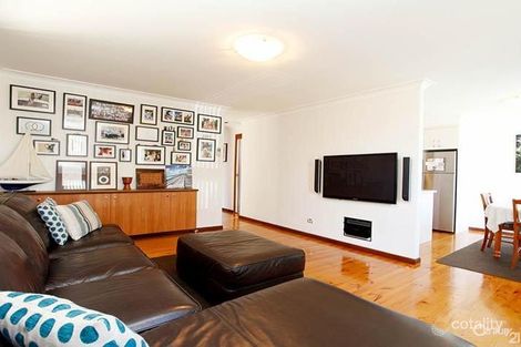 Property photo of 24 Macaulay Street Wetherill Park NSW 2164