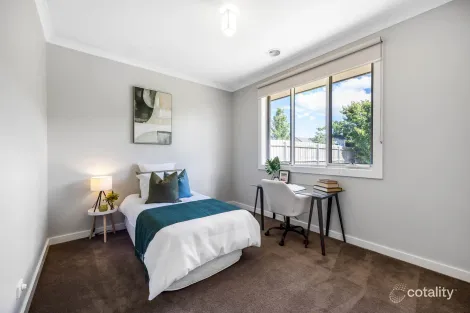 Property photo of 32 Rothschild Road Gisborne VIC 3437