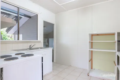 Property photo of 32A Hurst Street Walkervale QLD 4670