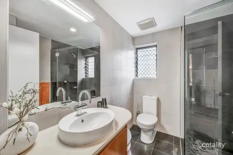 Property photo of 5/96-98 Mitchell Street North Ward QLD 4810