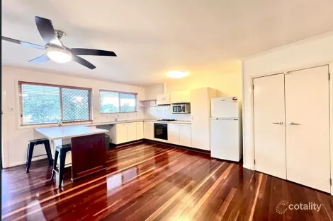 2/151 Sexton St, Tarragindi, QLD 4121