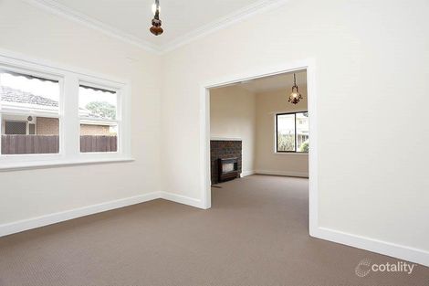 Property photo of 37 Grandview Road Niddrie VIC 3042
