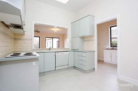 Property photo of 37 Grandview Road Niddrie VIC 3042
