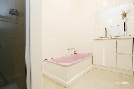 Property photo of 37 Grandview Road Niddrie VIC 3042