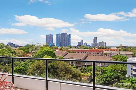 Property photo of 1011/2 Aqua Street Southport QLD 4215