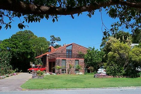 155 Waddell Rd, Bicton, WA 6157