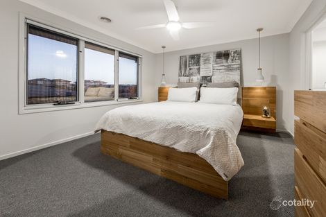 Property photo of 20 Honeybrook Lane Clyde VIC 3978