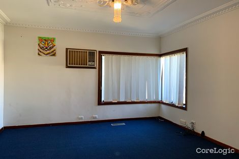 Property photo of 15 Maine Hey Crescent Springvale VIC 3171