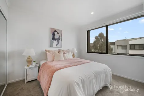 Property photo of 66 Teague Crescent Braybrook VIC 3019