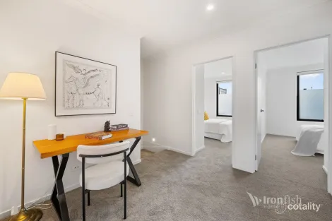 Property photo of 66 Teague Crescent Braybrook VIC 3019