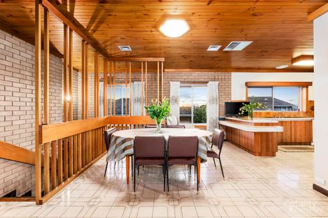 Property photo of 5 Pleasant Road Bulleen VIC 3105