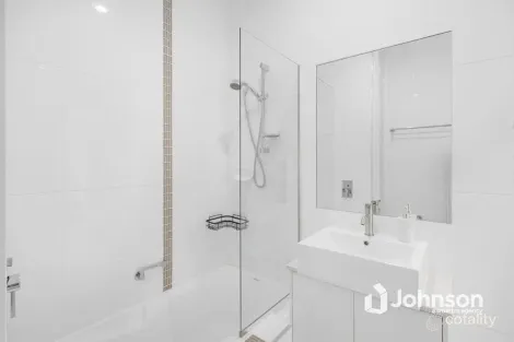 Property photo of 3/52 Dibar Street Wynnum QLD 4178