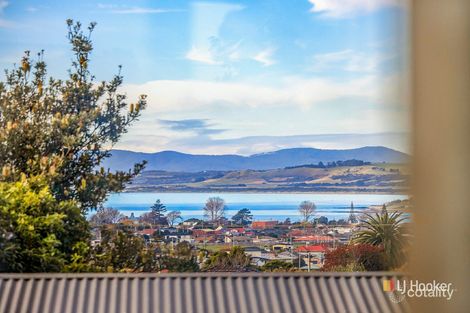 Property photo of 5 Maringa Place Devonport TAS 7310
