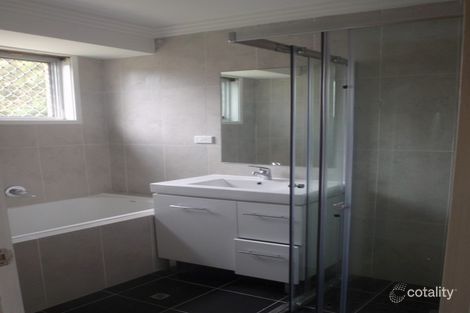 Property photo of 16 Roath Place Prospect NSW 2148