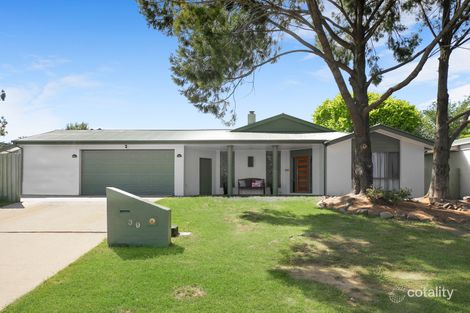 Property photo of 39 Parkview Crescent Jerrabomberra NSW 2619