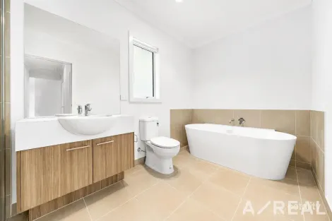 Property photo of 16 Racka Road Wollert VIC 3750