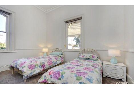 Property photo of 20 Horrocks Highway Wilmington SA 5485