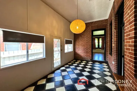 Property photo of 89 Kincaid Street Wagga Wagga NSW 2650