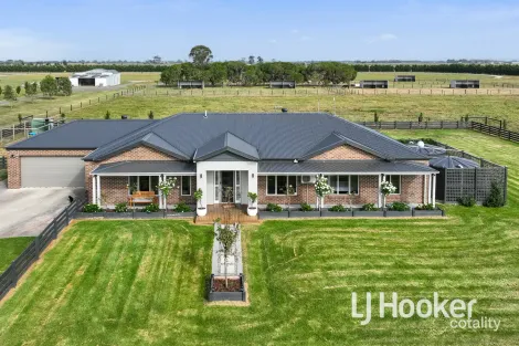 350 TEMBY RD, IONA, VIC 3815
