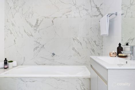 78/23 Regent Honeyeater Gr, North Kellyville, NSW 2155