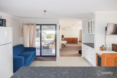 Property photo of 17 Benjamin Road Poonindie SA 5607