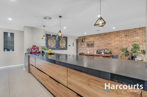 2/58 Acerosa Bvd, Halls Head, WA 6210