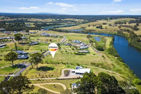 Property photo of 41 Koraleigh View Nicholson VIC 3882