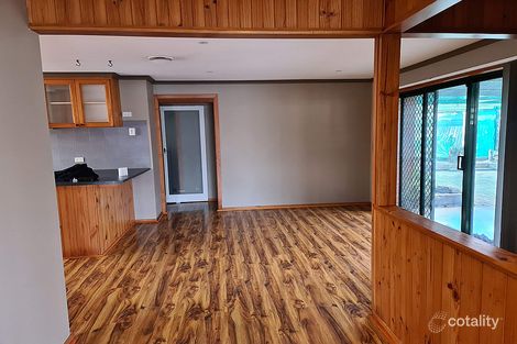 Property photo of 33 Songlark Crescent Werribee VIC 3030
