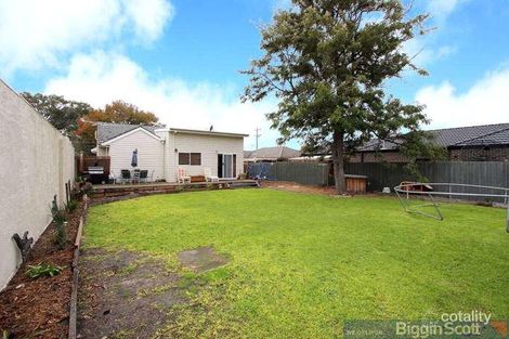 Property photo of 18 Fowler Street Bonbeach VIC 3196