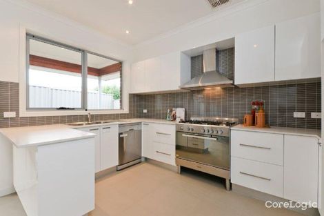 Property photo of 6 Westerfolds Loop Craigieburn VIC 3064