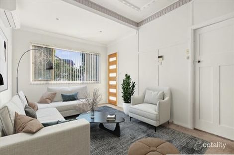Property photo of 36 Pur Pur Avenue Lake Illawarra NSW 2528