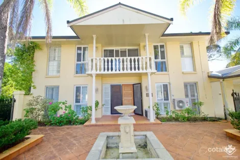 Property photo of 2 Dillingen Street Chapel Hill QLD 4069