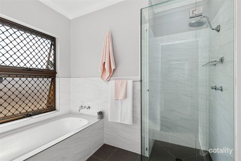 Property photo of 4 Belron Court Burdell QLD 4818