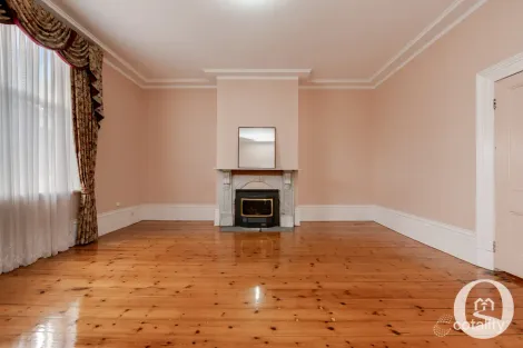 Property photo of 73 Victoria Street Eaglehawk VIC 3556