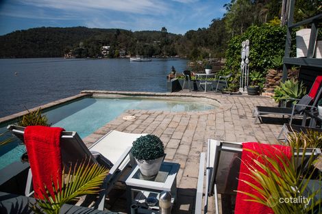 Property photo of 22 Neverfail Bay Berowra Waters NSW 2082